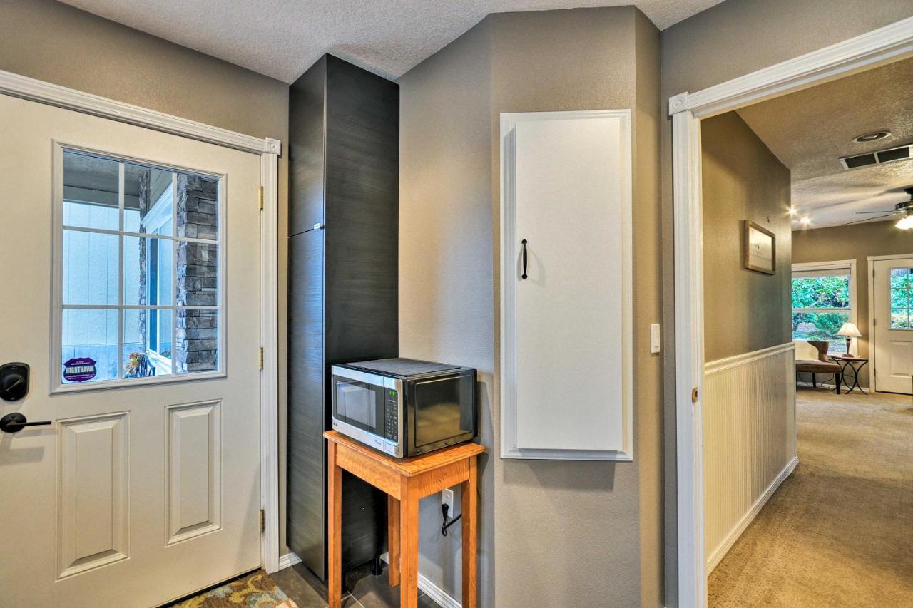 Boring Cute And Cozy Pdx Area Townhouse 31 Mi To Mt Hood! 빌라 외부 사진